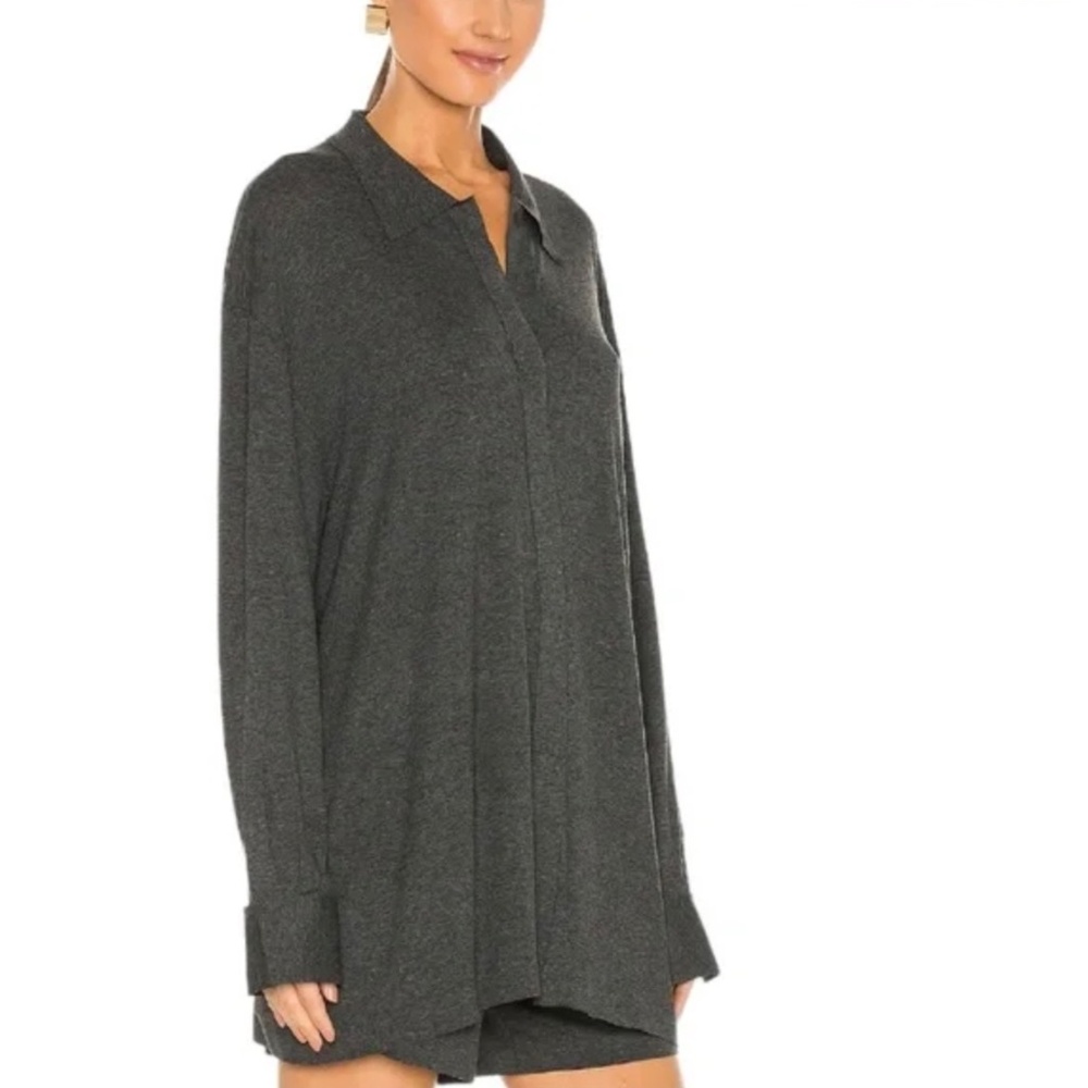 NORMA KAMALI DARK GRAY OVERSIZED BOYFRIEND SHIRT, Size XS - Picture 3 of 8